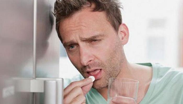 Согласно статистике, от головной боли с похмелья мучается около 80 % взрослого населения таблетки от головной боли с похмелья