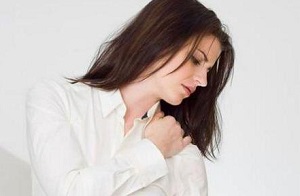 Болит левая сторона спины в районе сердца