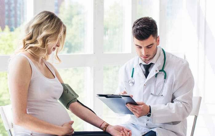 Если при беременности пониженное давление и болит голова