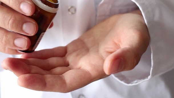 медикаментозная терапия в медицинском кабинете