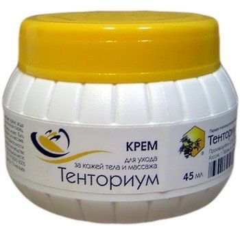 Крем «Тенториум» можно использовать для бережного массажа больных сочленений. Крем «Тенториум» можно использовать для бережного массажа больных сочленений.